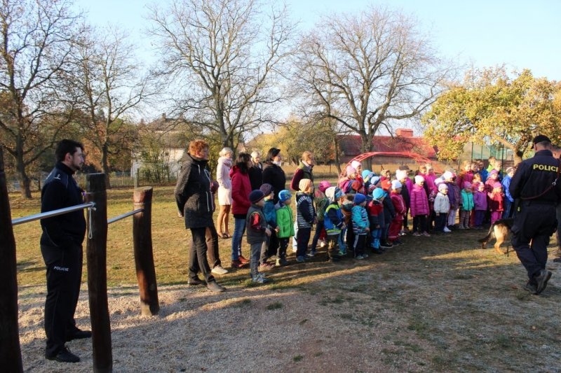 Návštěva od policie – 22. 10. 2018 - Image 11