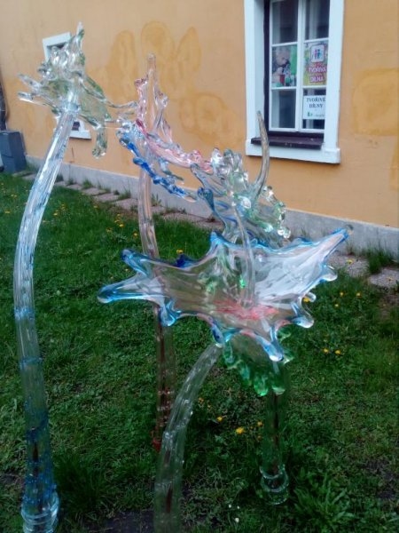 Výlet ZŠ a MŠ (předškoláci) 20. 5. 2019 –  Sklárna Harrachov, Mumlavské vodopády - Image 1